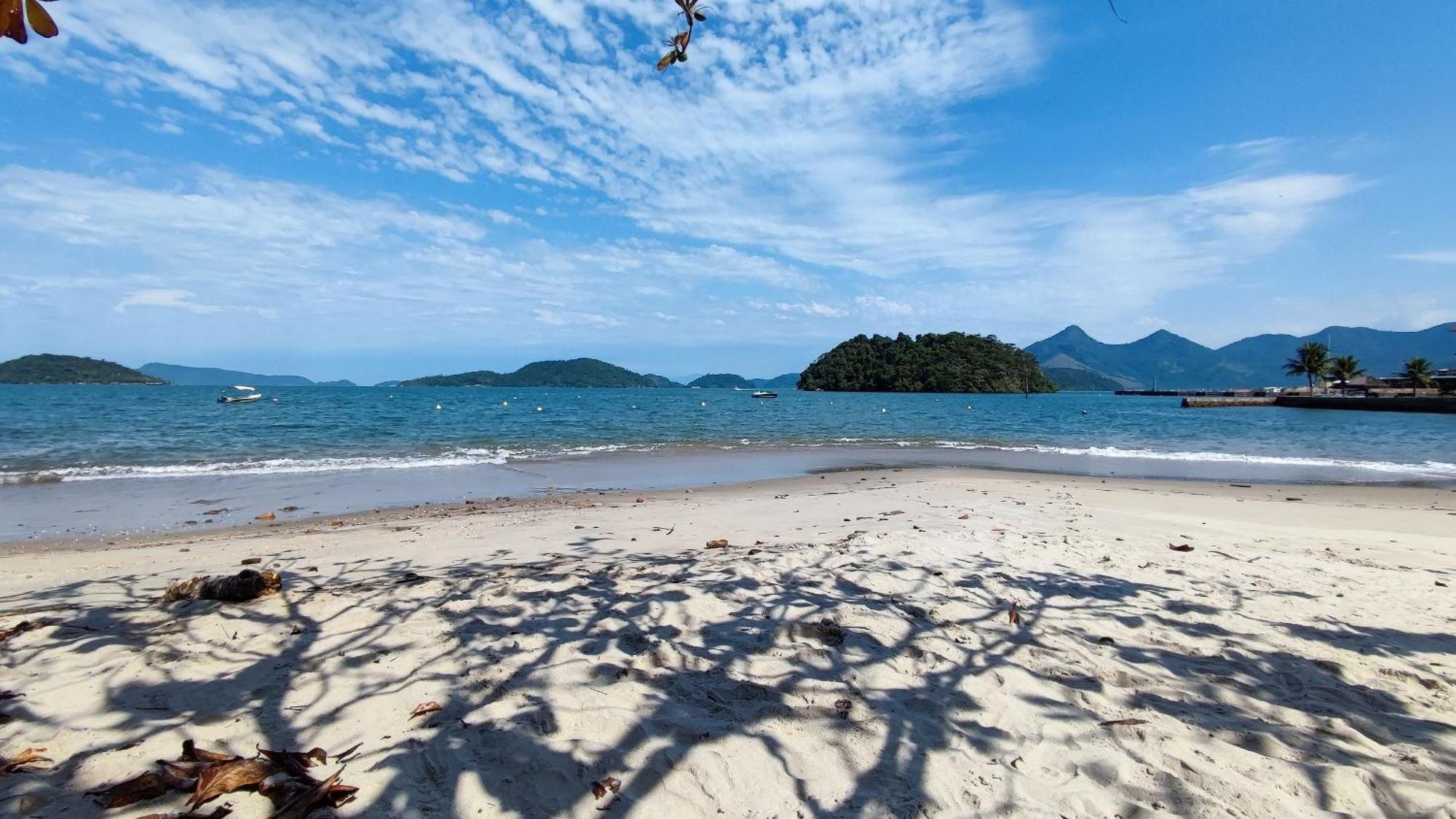 3 Praias, Apartamentos, Piscinas, Luxo - Angra Temporada อังกราโดสเฮย์ส ภายนอก รูปภาพ